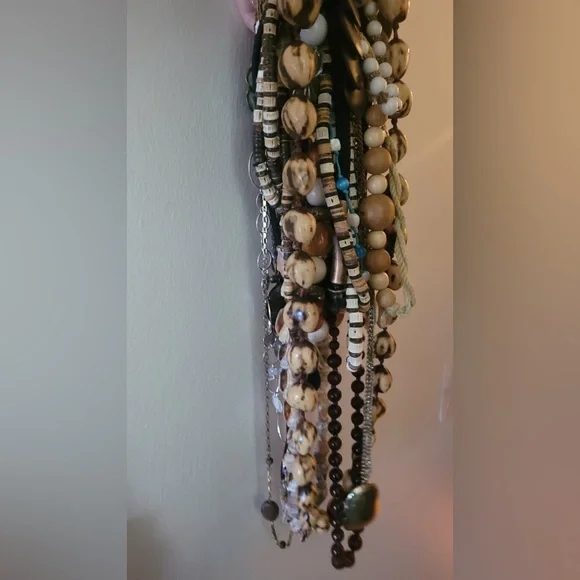 Beaded Necklaces & Bracelets - Picture 4 of 8